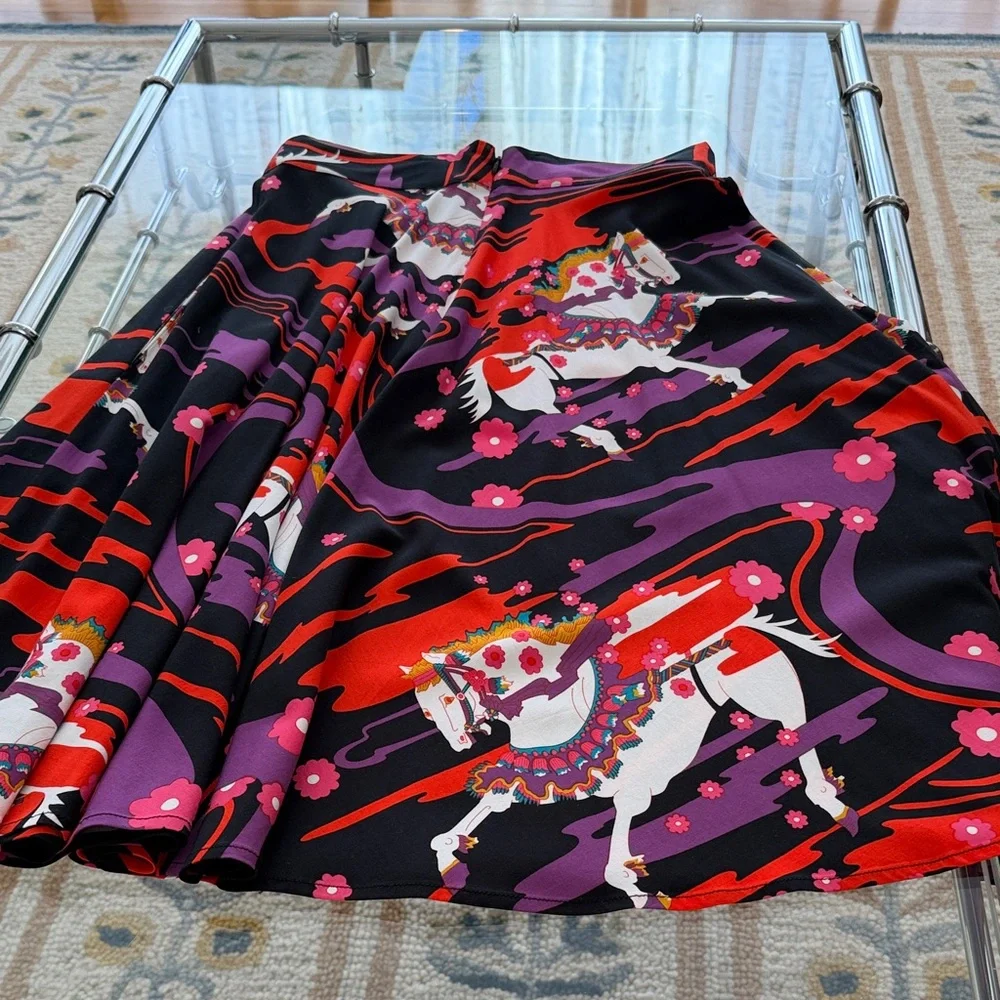 Trashy Diva Skirt with unique Horse Print - Picture 6 of 6